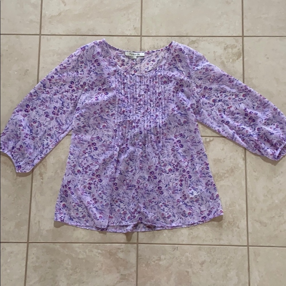 Woman’s blouse